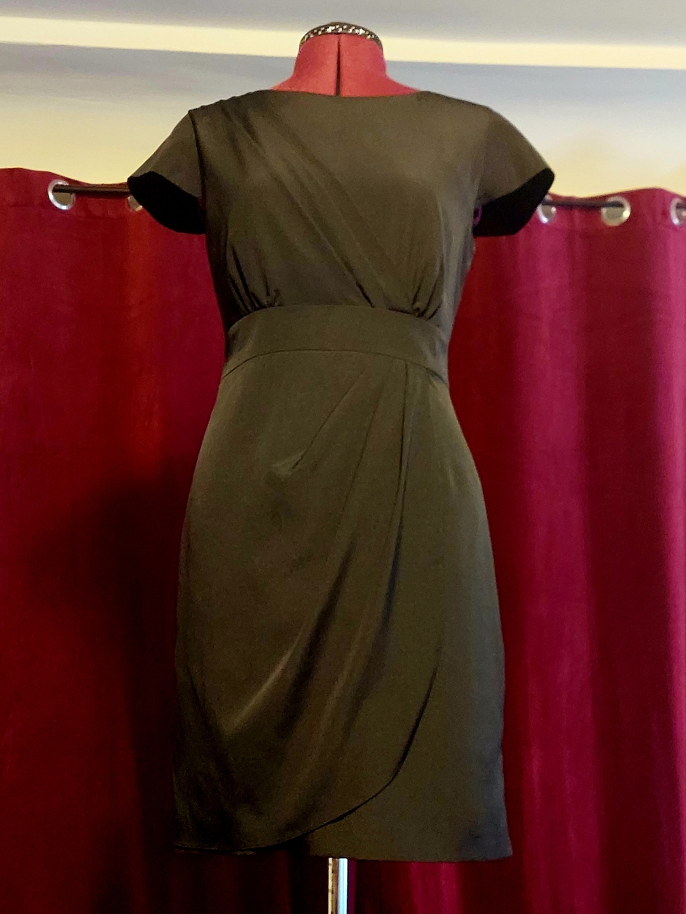 Eliza J Black Short Faux Wrap Dress - Sz 8 - Day To Night